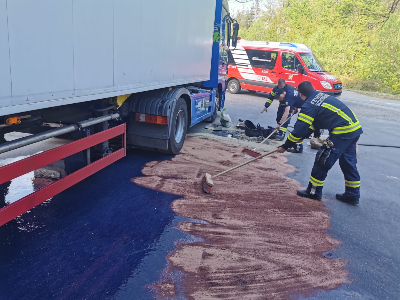 27.04.2020 - EINSATZ: Umwelteinsatz Göweil Mühle