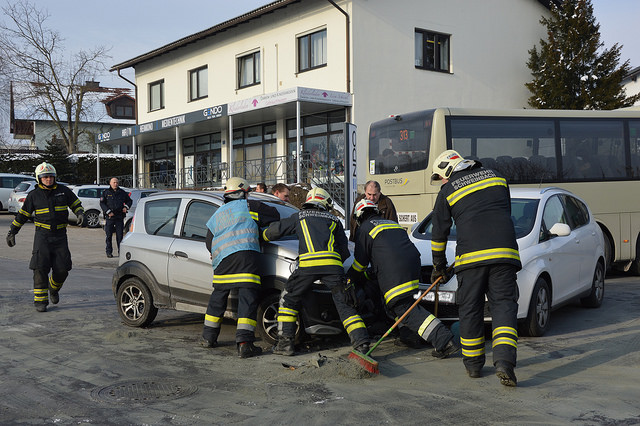 20.1.2016 - EINSATZ: Verkehrsunfall in Schweinbach