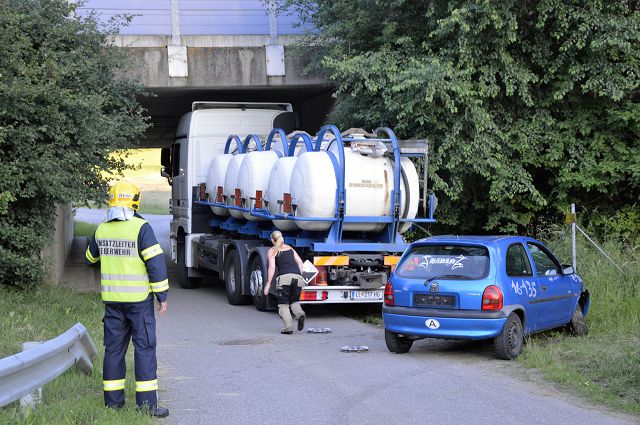 22.06.2016 - Einsatzübung: VU mit Gefahrenguttransporter